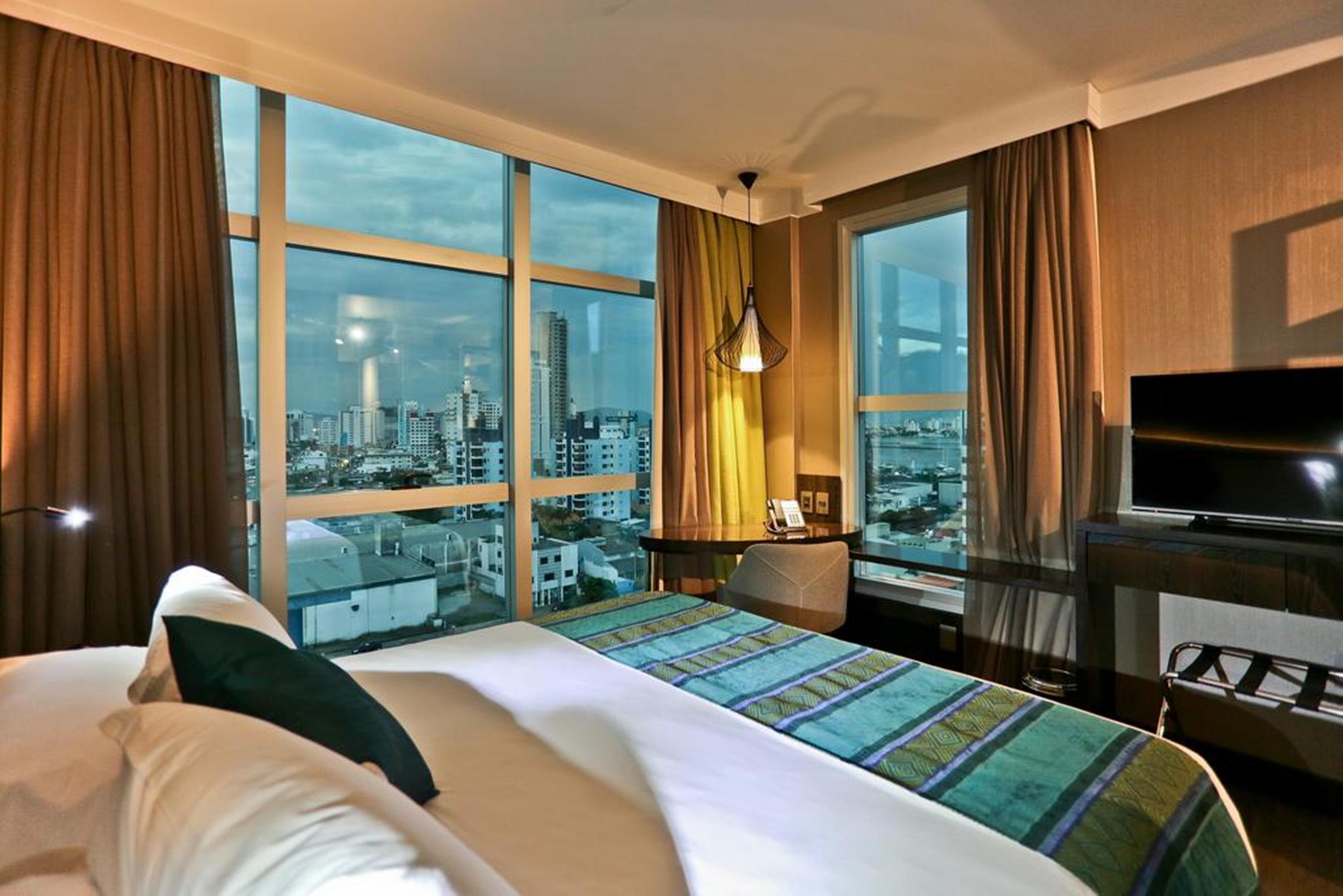 Sandri Palace Hotel Itajaí Kültér fotó