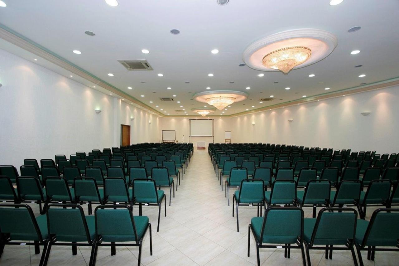 Sandri Palace Hotel Itajaí Kültér fotó